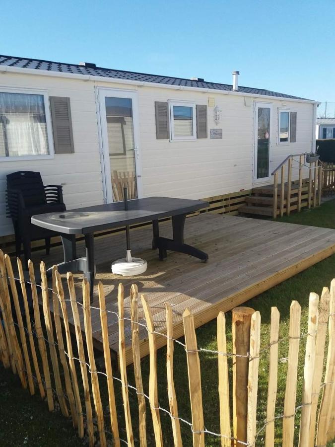 Hébergement de vacances Luxe Vakantiechalet Met Omheinde Tuin 6pers