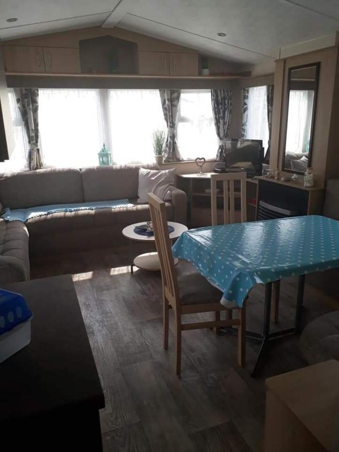 Luxe Vakantiechalet Met Omheinde Tuin 6pers * Bredene